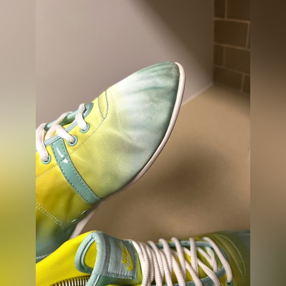 Nike RETRO Style Hijack Mid Women’s High Top Trainers Size US 7.5 RARE!! - Picture 8 of 15